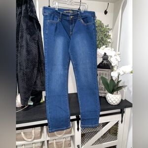 Arizona Jean Company Super Skinny Blue Jeans